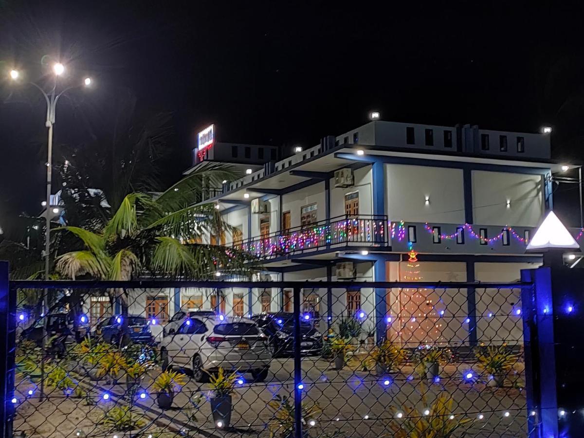 Victory'S Gardens Apartment Mannar Bagian luar foto
